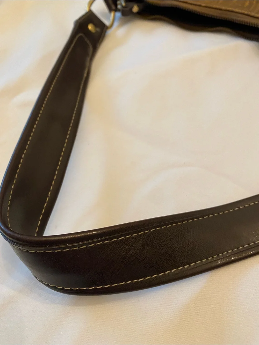 Vintage Nine West Tooled faux Leather Shoulder Bag with dark brown Accents